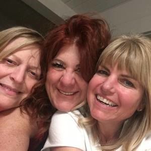 Meet your Posher, Stacy